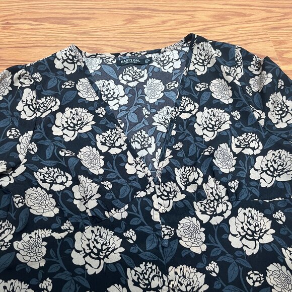 Dressy Floral Blouse, Black & Cream Rose Pattern with Fabric Buttons, V-neck top - Picture 4 of 5